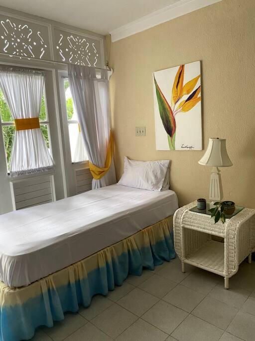 Lush Tropical Apartment Located In A 4-Star Resort Runaway Bay Exteriör bild